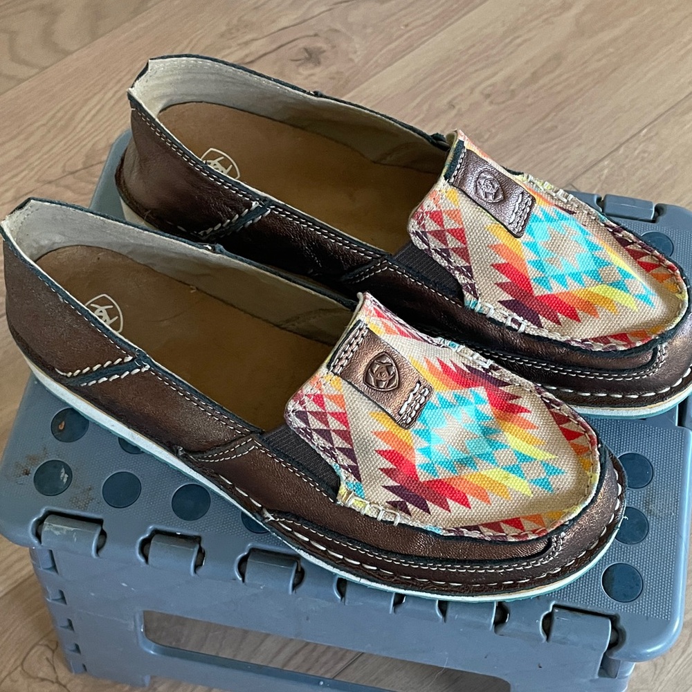 Ariat shoes
